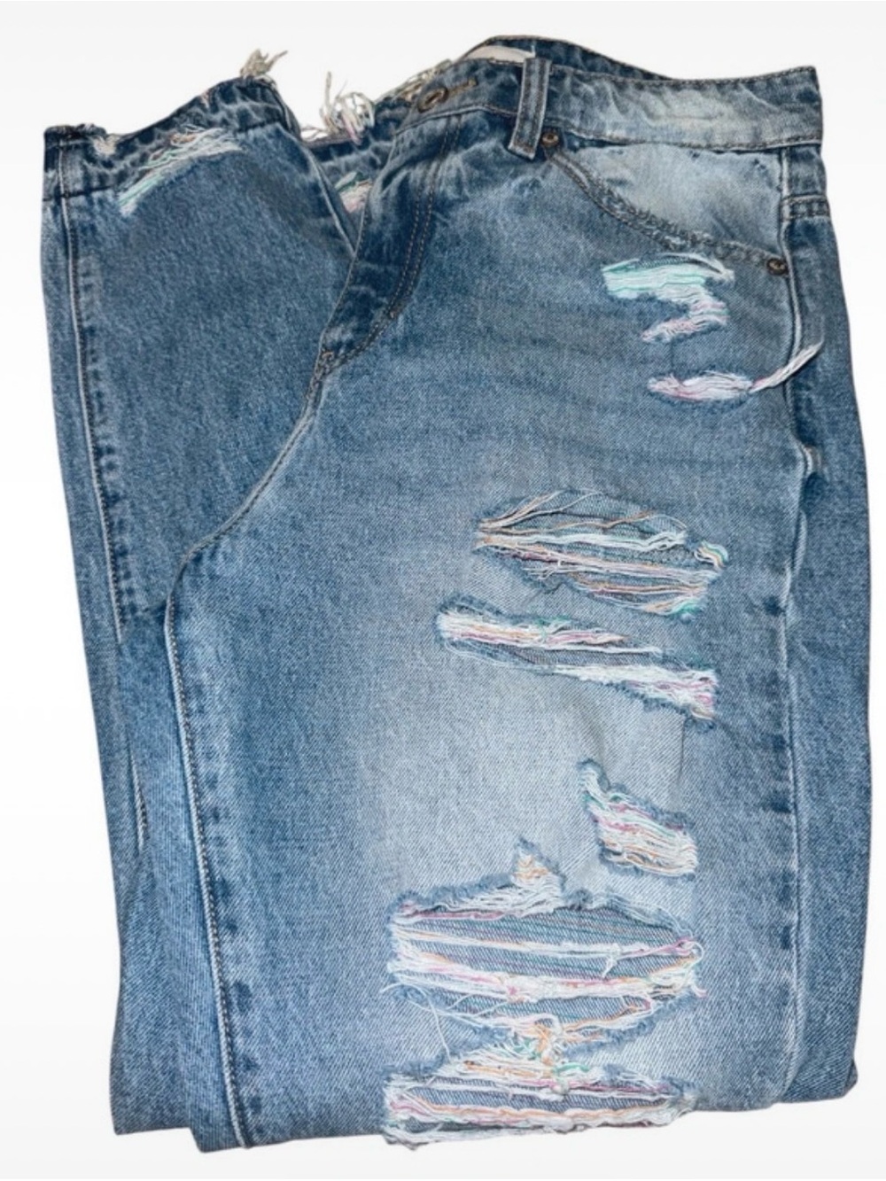 Kancan Distressed Mom Jeans Light Wash Frayed Trim Ripped Jeans